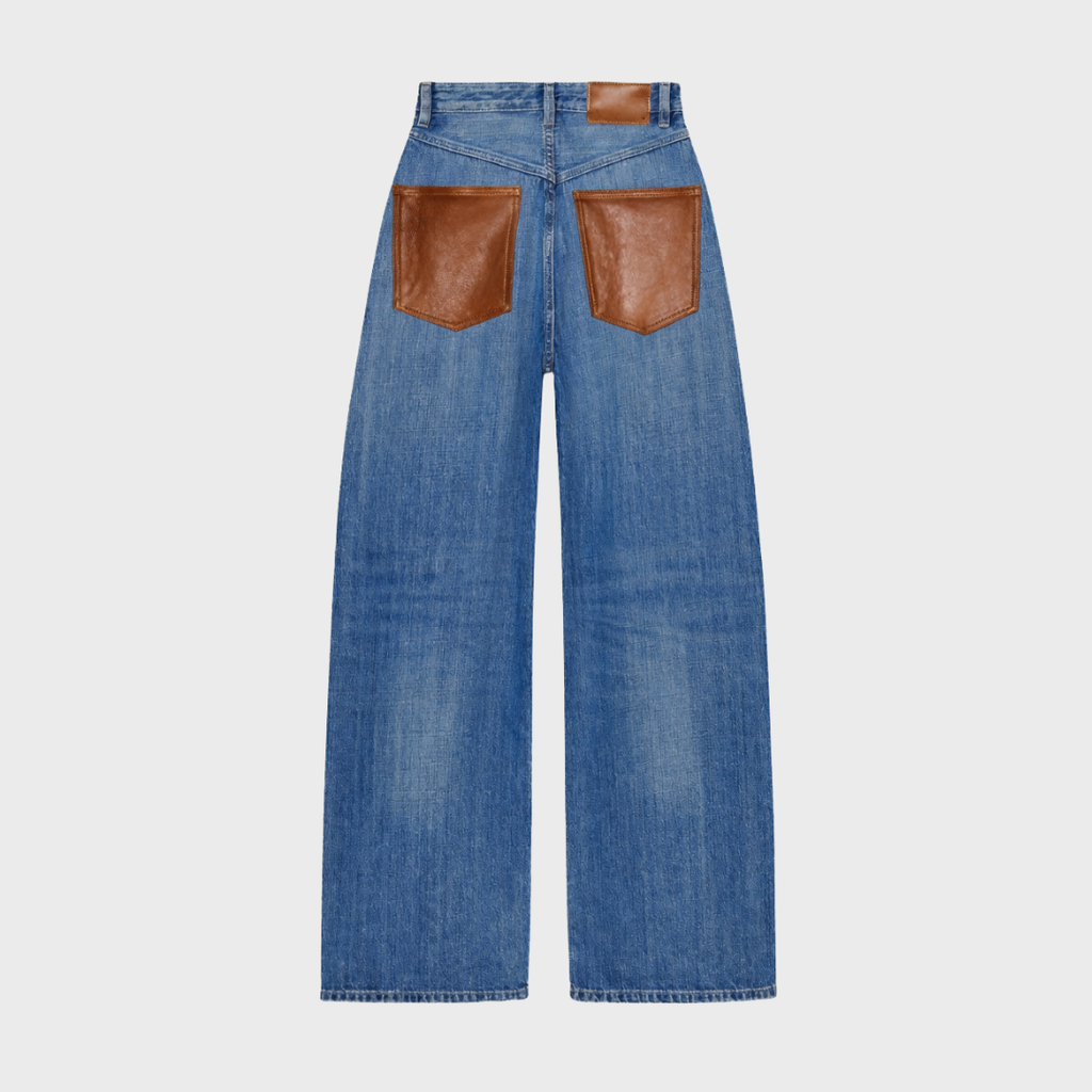 JEANS MIT LEDERTASCHEN