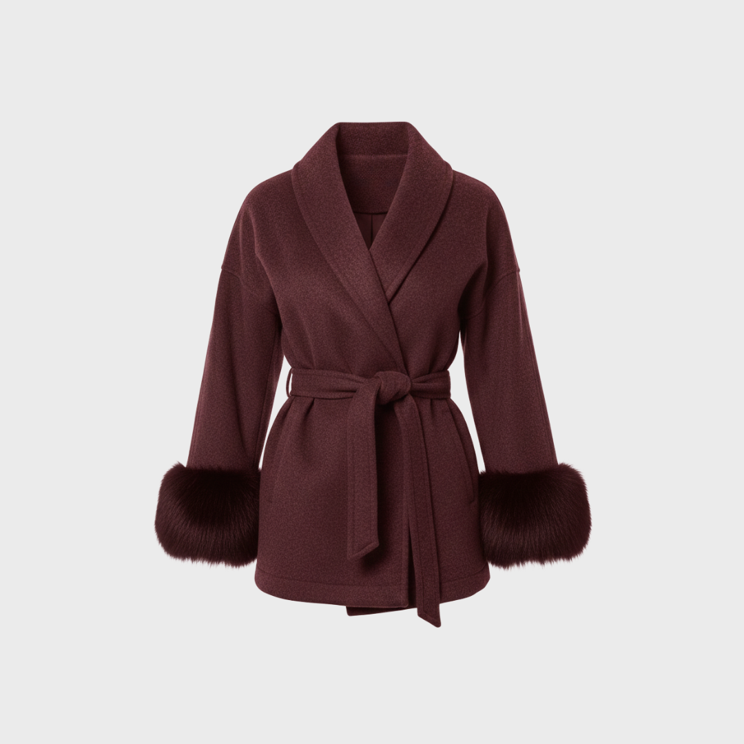 MANTEL MIT FELLBESATZ