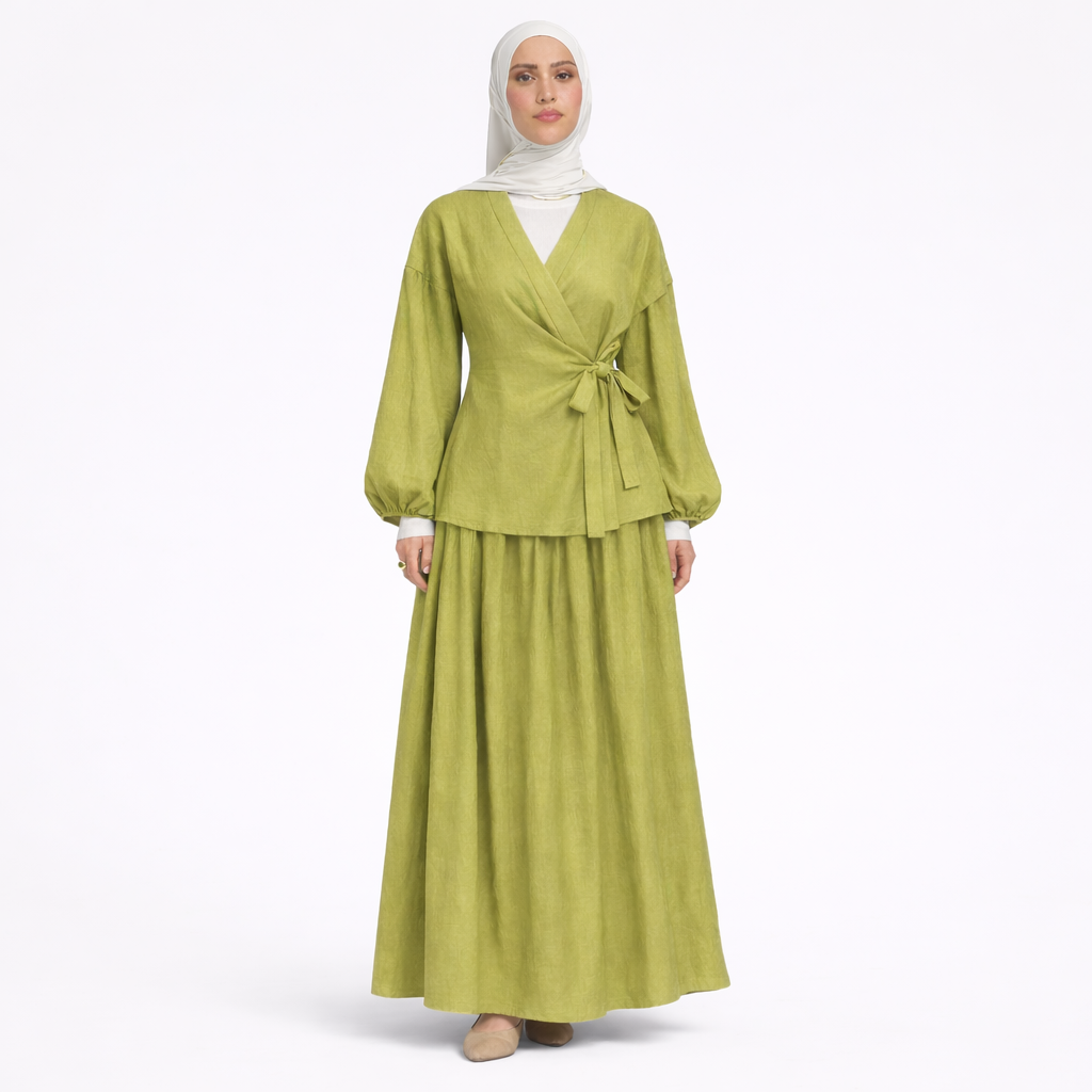 WICKELBLUSE MIT LANGEM ROCK